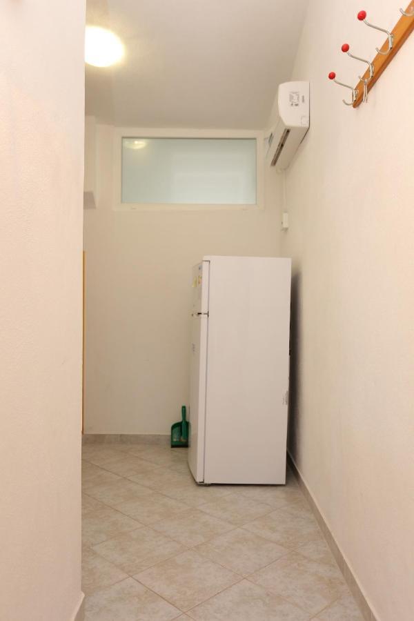 Apartment Slatine 14541D Екстер'єр фото